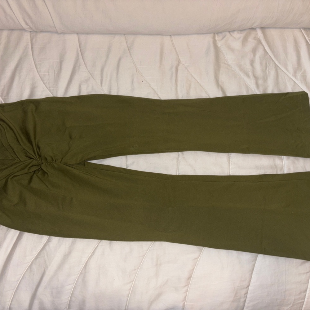 Miaou Elvis Pant olive green